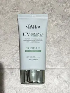 d'Alba クリーンティーツリーリポソームトーンアップサンクリーム（グリーン）