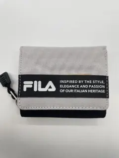新品未使用　FILA 三つ折りミニ財布 訳あり特価品 グレー/ブラックのサムネイル