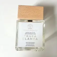 白トリュフオリーブオイルの空き瓶