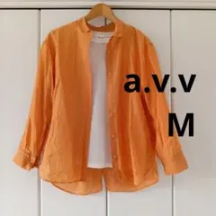 a.v.v スリット入り　シアー シャツ オレンジ 長袖のサムネイル