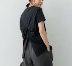 23区S　SLOW　MVSコットン バックデザイン Tシャツ　32　黒のサムネイル