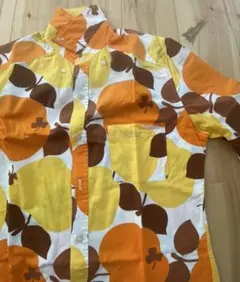 TMT リンゴ柄シャツのサムネイル