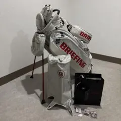 BRIEFING 限定 ゴルフキャディバッグ ヘッドカバーアイアンカバー付き