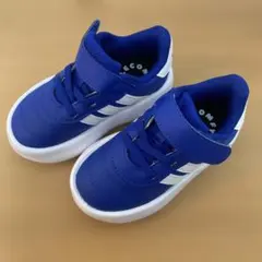 【新品未使用】adidas 青 スニーカー