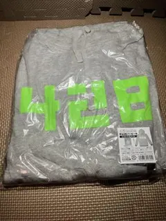 新品未開封　五等分の花嫁　四葉　パーカー　428パーカー　428