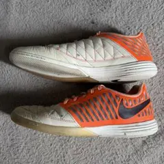 NIKE ナイキ LUNARGATOII ルナガト2 ブラック ボルト イエロー - メルカリ