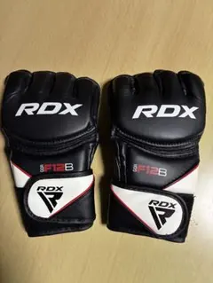 RDX GGR F12B オープンフィンガーグローブ　BLACK Sサイズのサムネイル