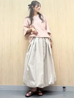 フレアスカート グレー バルーンシルエット