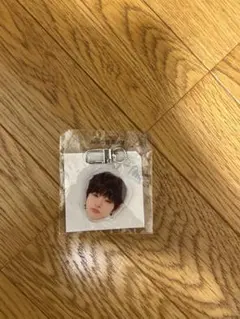 TREASURE ジフン 顔アクキー