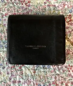 used ツモリチサト　定番2つ折財布　ブラックのサムネイル