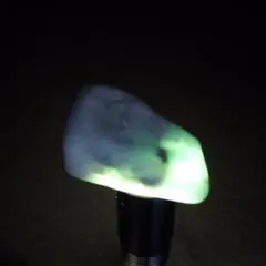 糸魚川 翡翠 ひすい ヒスイ 原石 12