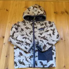 専用patagonia 動物柄 フード付きジャケット 3T