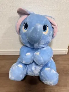 ディズニーキャラクター　ダンボのぬいぐるみ