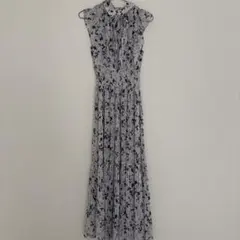 花柄ノースリーブロングワンピース　スナイデル
