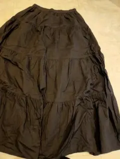 GU ティアードフレアスカート