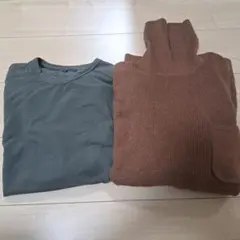 カーキ Tシャツとブラウン ニット