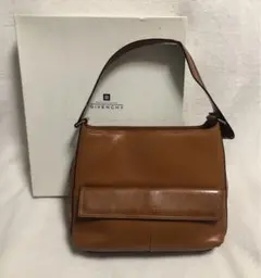 Item thumbnail for item e44ec94b-ac43-4e56-952a-2143cabde525