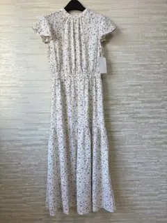 Fサイズ」Ray Cassin レイカズン 花柄ワンピース