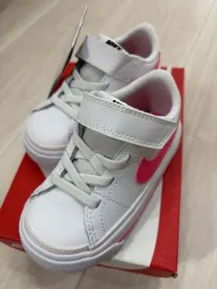 Item thumbnail for item 283ccdd0-8830-498a-9335-f249f95a7722