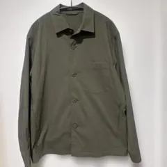 ユニクロ　UNIQLO 感動シャツジャケット オリーブ　M