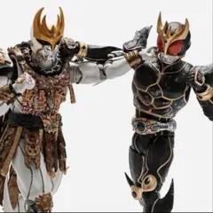 S.H.Figuarts（真骨彫製法） 仮面ライダークウガ 九郎ヶ岳の死闘セット