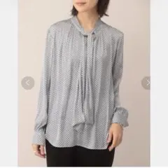 アンタイトル ジオメトリック ボウタイ　ブラウス　トップス