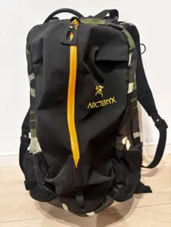 2026年最新】アークテリクス arc'teryx 希少廃盤の人気アイテム - メルカリ