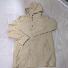 即日対応・中古・まとめ買い値引き交渉対応　フード付きトレンチコート