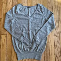 ナノユニバース ウールVネックウールセーターグレー