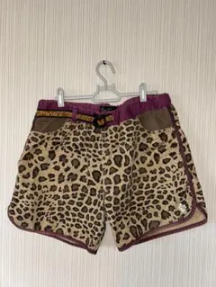 アールディーズ ALDEISヒョウ柄ショートパンツのサムネイル