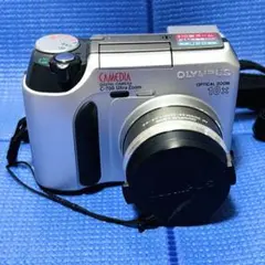 OLYMPUS C-700 Ultra Zoom デジタルカメラ ジャンク品のサムネイル