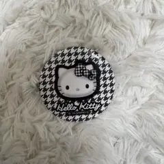 ハローキティ 缶バッジ サンリオ 千鳥格子