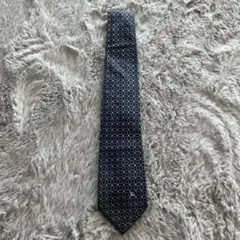 【希少•極美品】PRADA プラダ ネクタイ 箱付き 試着のみ 希少•極美品】PRADA プラダ ネクタイ 箱付き 試着のみ - メルカリ