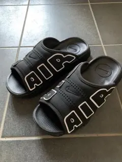 NIKE AIR MORE UPTEMPO サンダル 黒