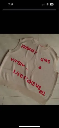 チャオパニック　メッセージ刺繍　ベスト