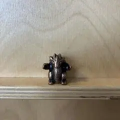 ポケモン メタルフィギュア サンドパン