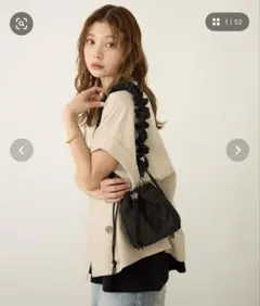KAIRI企画 撥水ナイロン多収納がま口ショルダーバッグ ベージュ - メルカリ