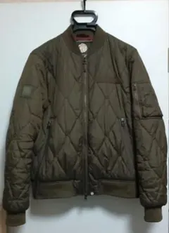 Preety Green オリーブグリーン キルティングボンバージャケット