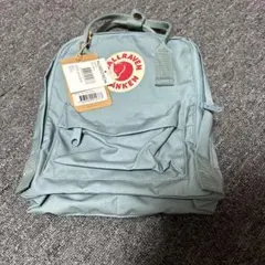 【新品未使用】FJÄLLRÄVEN KÅNKEN Mini /カンケンミニのサムネイル