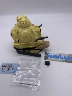 BANDAI 鳥山明 1/35 サンドランド国王軍戦車隊104号 - メルカリ