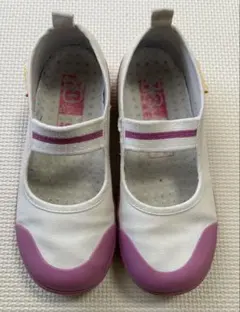 ムーンスターの上靴　18.5cm