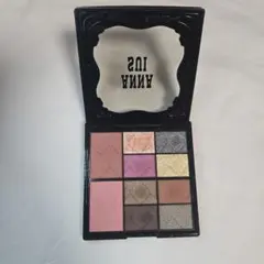 ANNA SUI メイクアップ パレット 01のサムネイル