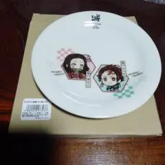 鬼滅の刃　ケーキ皿　炭治郎　禰豆子　日本製　鬼滅　皿