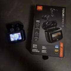JBL TOUR PRO 3 ワイヤレスイヤホン本体のサムネイル