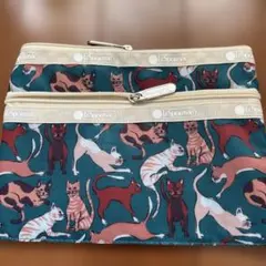 LESPORTSAC 猫柄ポーチ 2つのジッパーポケット
