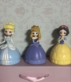 ディズニープリンセス　ガチャガチャフィギュア