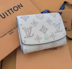 美品LOUISVUITTONポルトフォイユ・イリスコンパクトジャスミンピンク