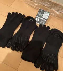 11月28日まで出品❗️【美品】ティゴラ5本指ランニングソックス2足組27〜29㎝