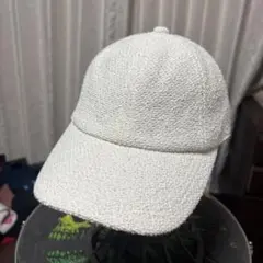 H&M パイル　ベースボールキャップ ホワイト　アイボリーのサムネイル