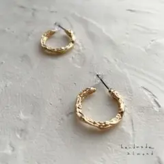 ゴールドフープ樹脂ピアス・ピアス